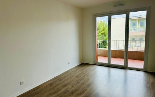 Appartement à vendre    3 pièces • 68,11 m2 La Seyne-sur-Mer