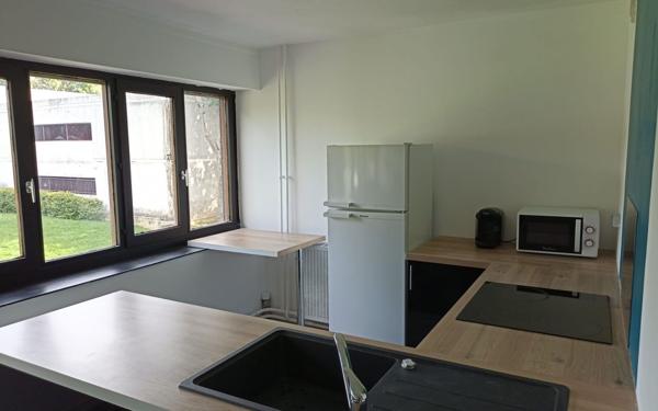 Appartement à vendre    2 pièces •  Évry