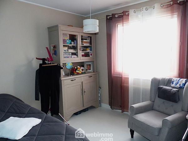Maison 92 m² à Isneauville 76230
