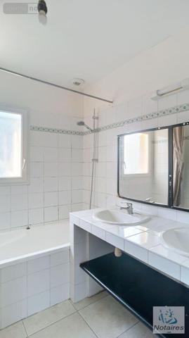 Maison individuelle à vendre à Créon en Gironde (33670), ref : 045/2169   
CENTRE