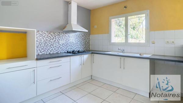 Maison individuelle à vendre à Créon en Gironde (33670), ref : 045/2169   
CENTRE