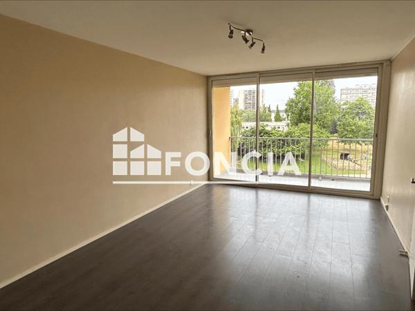 Location Appartement 3 pièces 61.02 m² - 43 SQUARE HAUTES CHALAIS Rennes 35200
