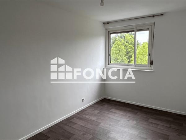 Location Appartement 3 pièces 61.02 m² - 43 SQUARE HAUTES CHALAIS Rennes 35200