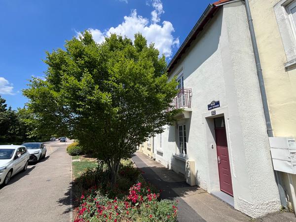 Maison 7 pièces 137.36 m2