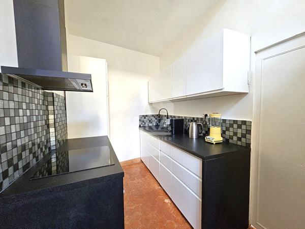 A LOUER Lançon Provence Appartement Meublé 3 pièce(s) 69m2 - 2 chambres