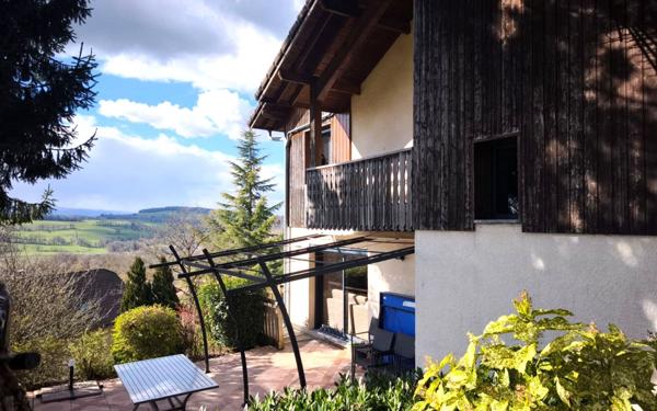 Maison à vendre    6 pièces •  Seynod