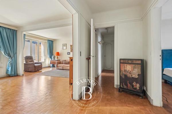 Paris 16ème, Appartement 2 Chambres -  74 m² à vendre