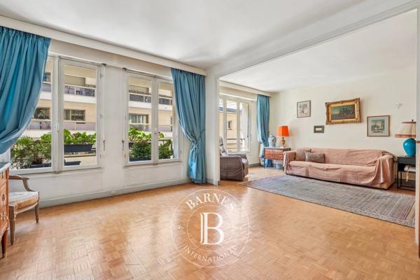 Paris 16ème, Appartement 2 Chambres -  74 m² à vendre