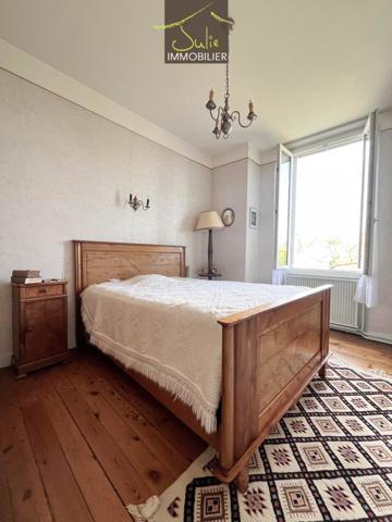 Maison centre bourg, 2ch. Idéale 1er achat / placement locatif !!