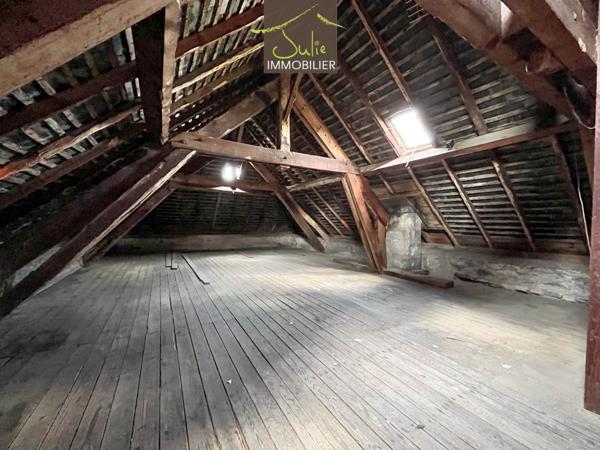 Maison centre bourg, 2ch. Idéale 1er achat / placement locatif !!
