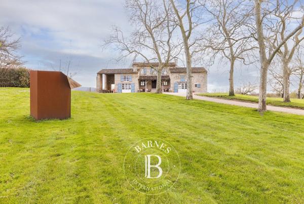Castres, Propriété 3 Chambres -  246 m² à vendre