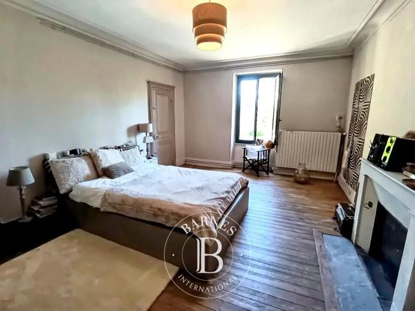 Bourges, Manoir 7 Chambres -  440 m² à vendre