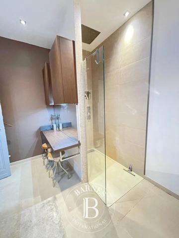 Bourges, Manoir 7 Chambres -  440 m² à vendre