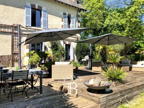 Bourges, Manoir 7 Chambres -  440 m² à vendre
