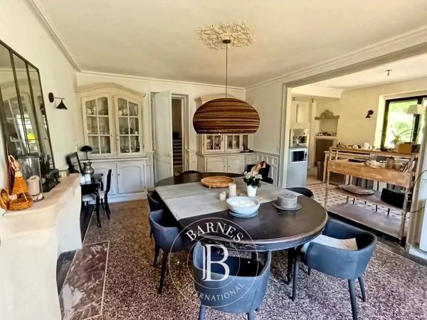 Bourges, Manoir 7 Chambres -  440 m² à vendre