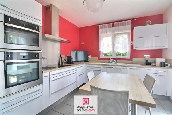 Maison Acheres 6 pièce(s) 121 m2