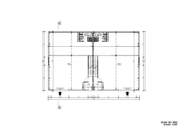 Maison Pia 5 pièce(s) 150 m2 + hangars commerciaux