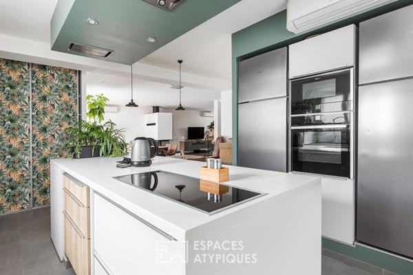 Maison contemporaine avec terrasse rooftop à Pouvourville