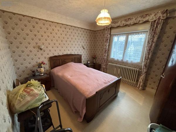 Maison à vendre à Bessé-sur-Braye dans la Sarthe (72310), ref : 101/1968