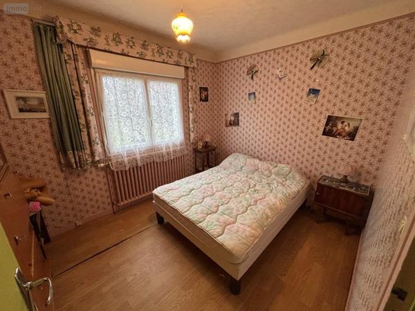 Maison à vendre à Bessé-sur-Braye dans la Sarthe (72310), ref : 101/1968