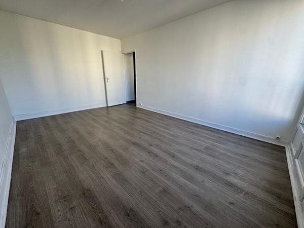 Appartement VILLEJUIF 3 pièces 57.39 m²