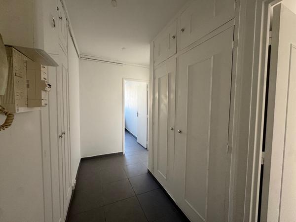 Appartement VILLEJUIF 3 pièces 57.39 m²