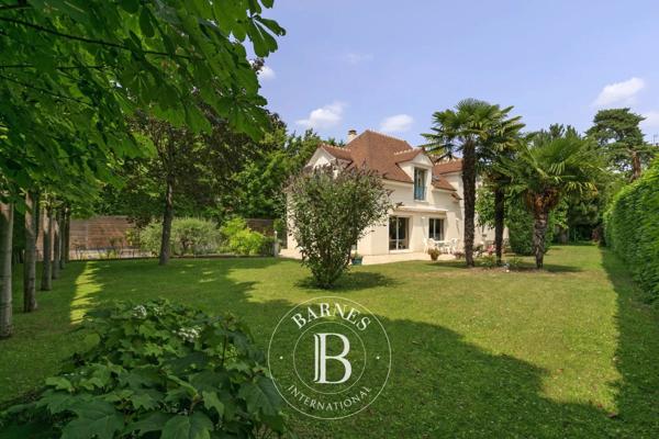 Le Vésinet, Maison 5 Chambres -  261 m² à vendre