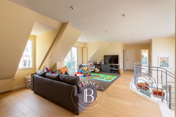 Le Vésinet, Maison 5 Chambres -  261 m² à vendre