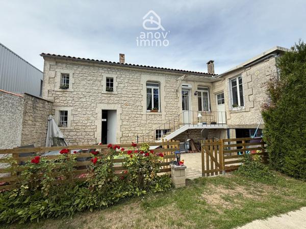 Maison
                                                                                                                                                                                                                                                                                                                        4 pièce(s)                                                                                                                                                                                                          3 chambre(s)                                                                                                                                                                                                          122.86  m²