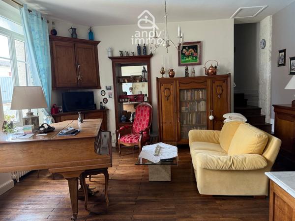 Maison
                                                                                                                                                                                                                                                                                                                        4 pièce(s)                                                                                                                                                                                                          3 chambre(s)                                                                                                                                                                                                          122.86  m²