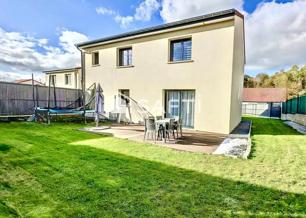 SPLENDIDE VILLA 2019 lumineuse, économe, au calme