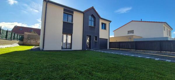 SPLENDIDE VILLA 2019 lumineuse, économe, au calme