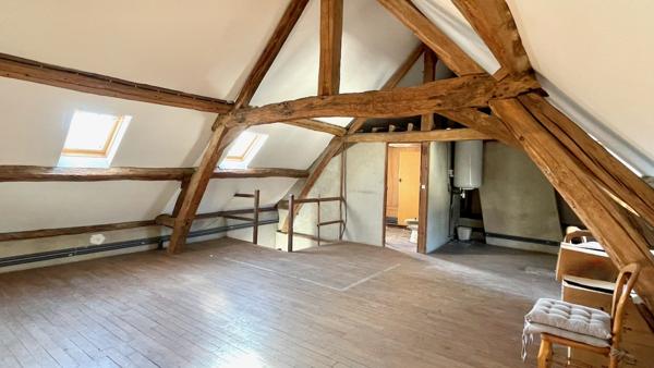 Maison
                                                                                                                                                                                                                                                                                                                        6 pièce(s)                                                                                                                                                                                                          3 chambre(s)                                                                                                                                                                                                          125  m²