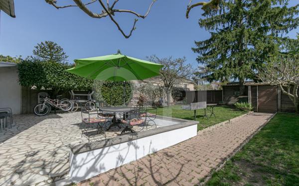 Maison à vendre    9 pièces • 200 m2 Sucy-en-Brie