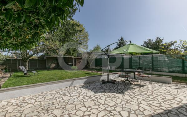 Maison à vendre    9 pièces • 200 m2 Sucy-en-Brie