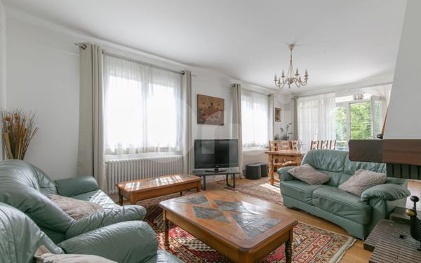 Maison à vendre    9 pièces • 200 m2 Sucy-en-Brie