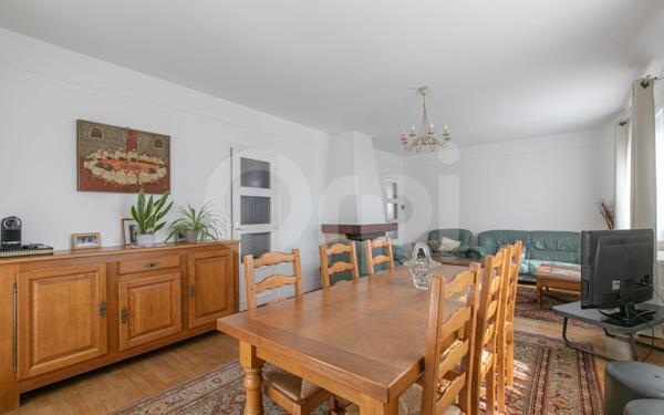 Maison à vendre    9 pièces • 200 m2 Sucy-en-Brie