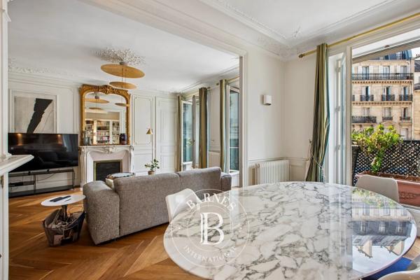 Paris 6ème, Appartement 2 Chambres -  75 m² à vendre