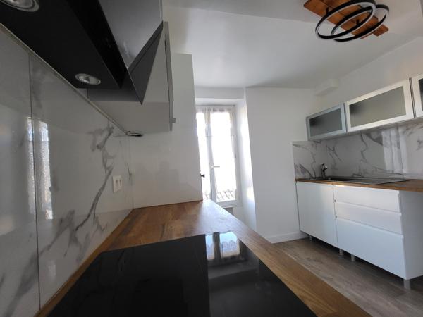 Carnoules (83660) Carnoules : grand appartement T2 à louer