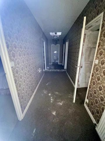 Vente Maison 7 pièces 184 m2 à Saint-Hilaire-de-Villefranche