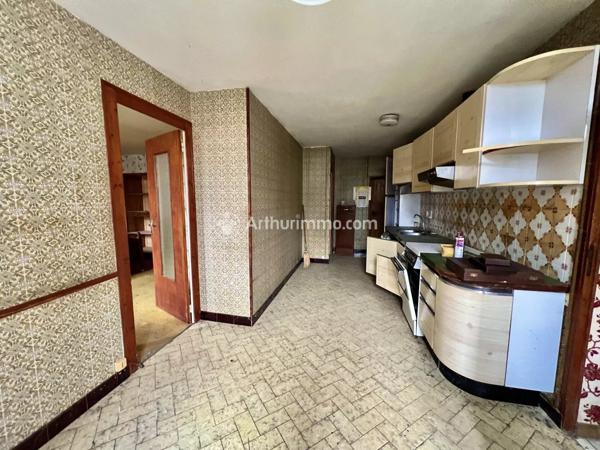 Vente Maison 7 pièces 184 m2 à Saint-Hilaire-de-Villefranche