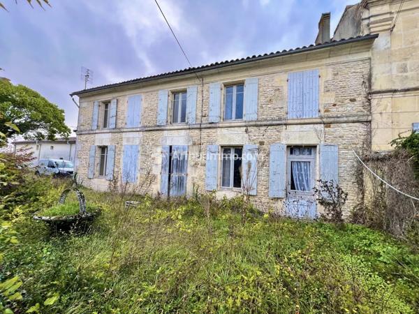 Vente Maison 7 pièces 184 m2 à Saint-Hilaire-de-Villefranche