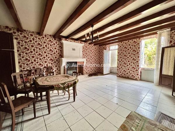 Vente Maison 7 pièces 184 m2 à Saint-Hilaire-de-Villefranche