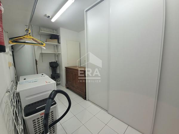 LOCATION PAU - UNIVERSITE: Appartement T5 de 166 m² avec terrasse, garage et 3 places de parking
