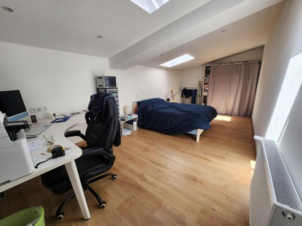 Thiré (85210) Maison en pierre avec terrain non attenant