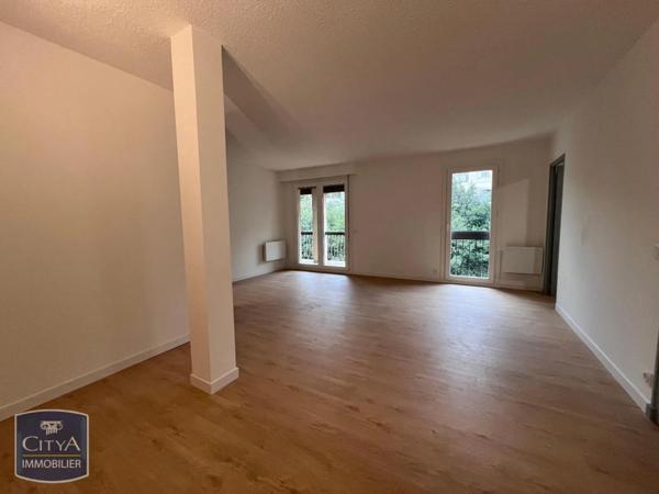 Appartement à louer 2 pièces 62.75m²
