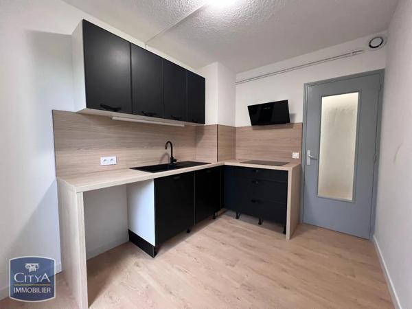 Appartement à louer 2 pièces 62.75m²
