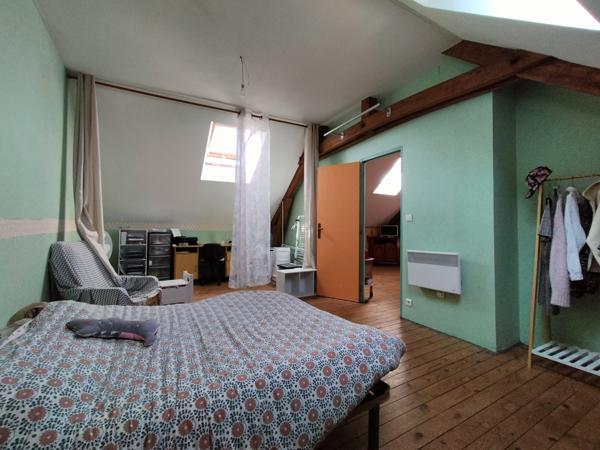 À vendre - Maison ancienne, 9 pièces située à Montval-sur-Loir (72500)