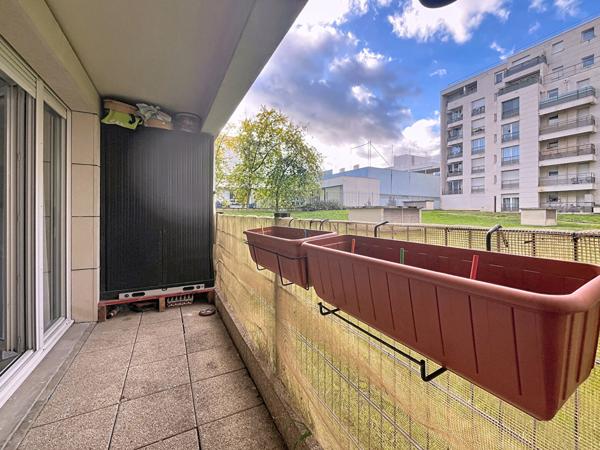 Appartement Suresnes 3 pièce(s) 61.61 m2