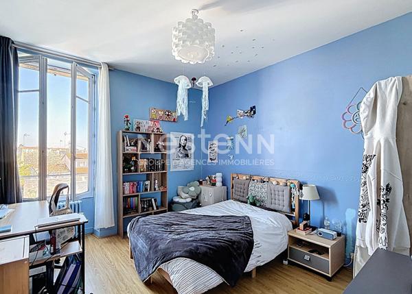 Maison de ville 5 pièces à vendre à Fontenay-le-Comte avec jardin et dépendances